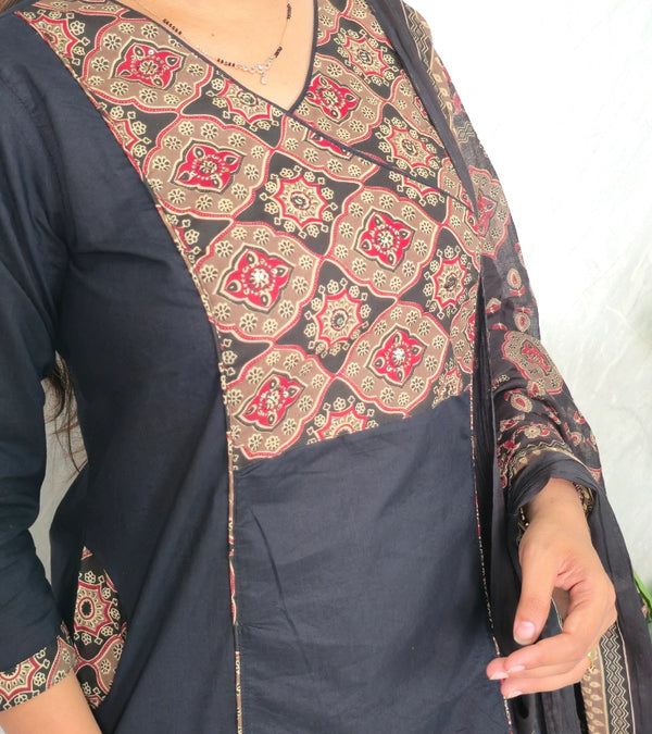 Ajrak dress set D004