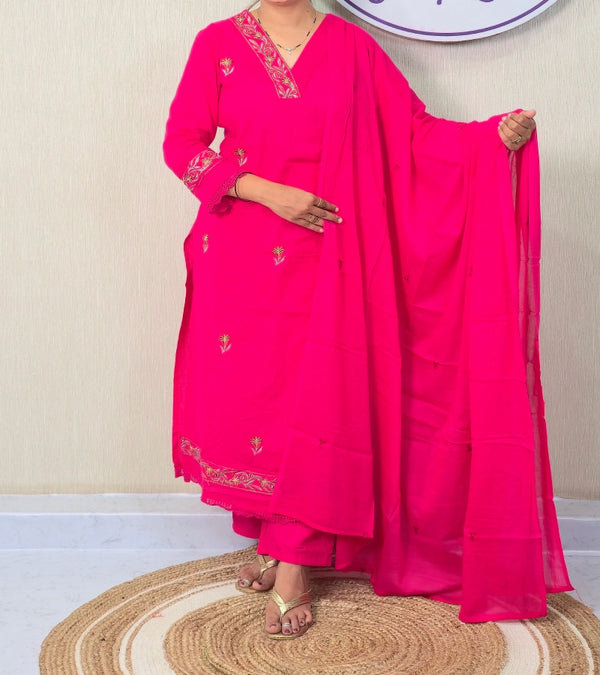 Pink dress D011
